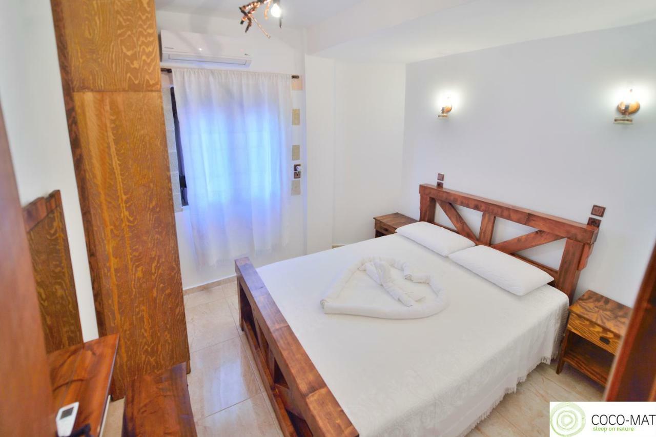 Villa Estia à Plátanos Extérieur photo